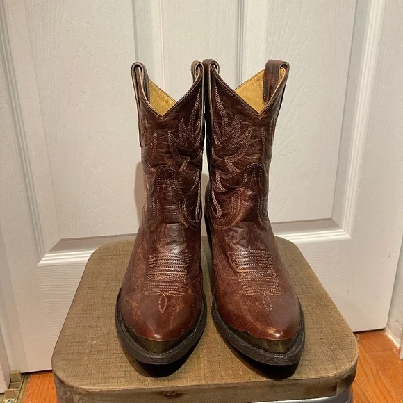 IDYLLWIND Miranda Lambert WHEELS BROWN LEATHER WESTERN BOOTIES Size 6.5 - Picture 1 of 8